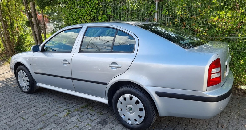 Skoda Octavia cena 12900 przebieg: 265000, rok produkcji 2008 z Warszawa małe 326